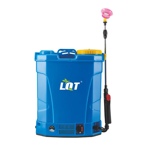 Using Agricultural Knapsack Sprayer Can Kill The Entire Colony And Save Tractor Costs And Pesticides