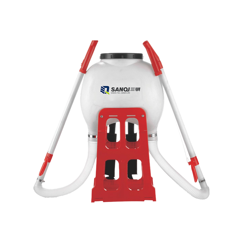 FERTILIZER APPLICATOR